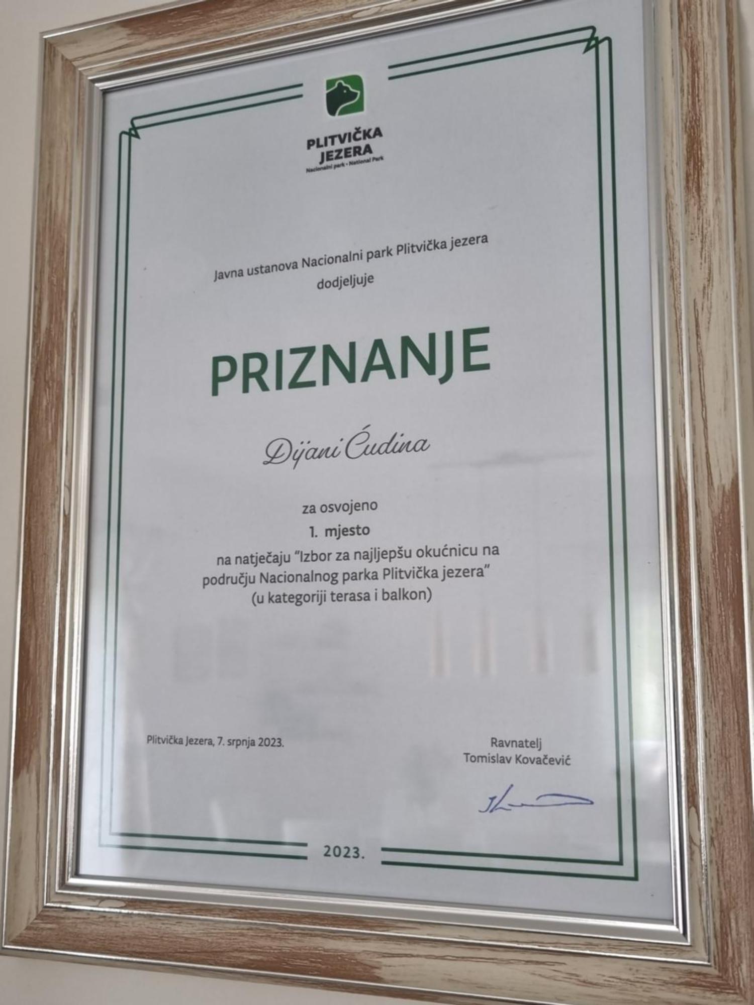 Vrhovine Villa Lady Di Plitvice מראה חיצוני תמונה